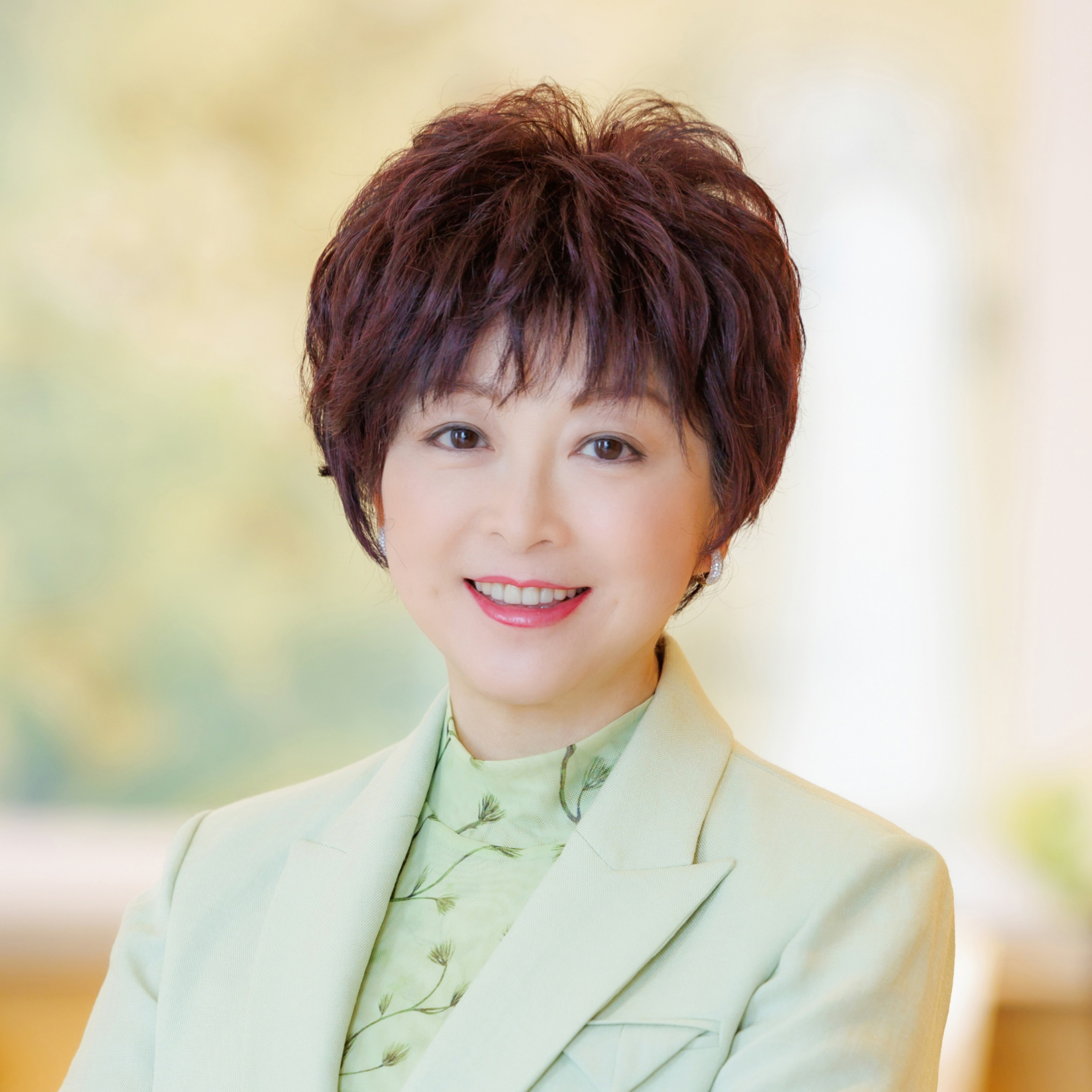 Ms Wendy Man Lai-hung
